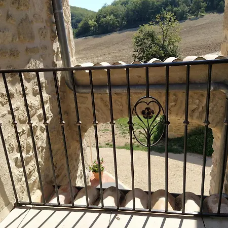 Les Charmes De Villeneuve
